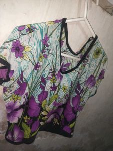 Floral Print Loose Fit Top