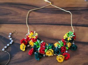 Floral Jewellery Set