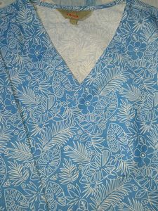 Floral Printed V-Neck Straight Kurta