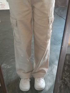 H&amp;M Beige Cargo Pants