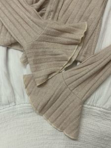 Ruffled Knit Cardigan - Elegant &amp; Comfortable