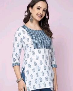 3 Women's Printed Kurta