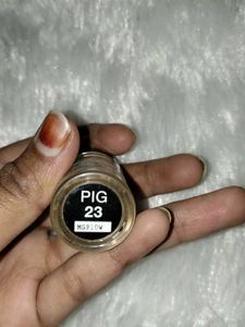 NYX Pigments (gold)