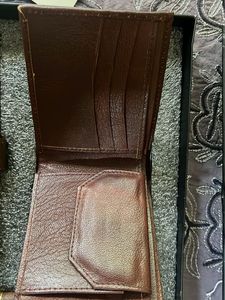 Gift set - wallets, pen and pad
