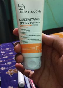 Dermatouch Multivitamin SPF 50 PA++++ Sunscreen Ge