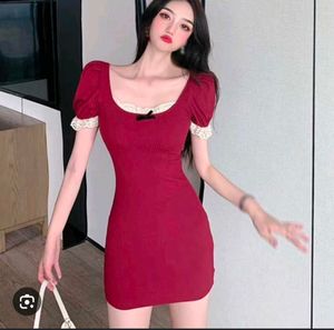 Chic Red Puff Sleeve Lace Trim Dress