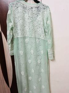 Elegant Chikankari Kurta