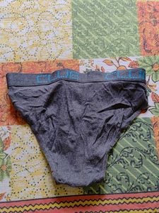 CLUBLINE Briefs
