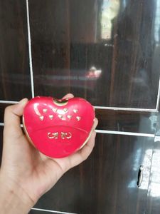 Vintage Heart Makeup Palette