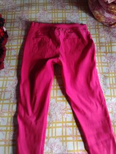 Women's Pink Embellished jeggings