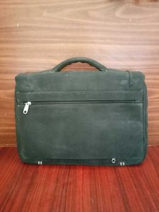 laptop bag with straps.