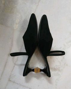 Black Pointed Toe Mules/Kitten Heels w stockings