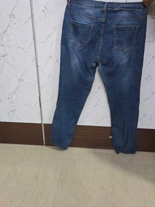 Classic Blue Denim Jeans 👖