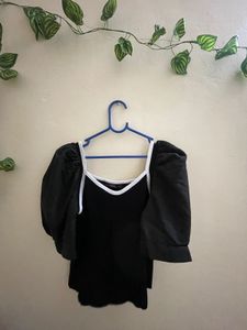 Korean Brand SOUP Black Puff Sleeve Ribbed Top |