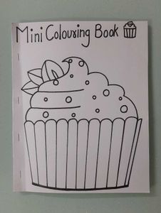 Mini Colouring Book🧁