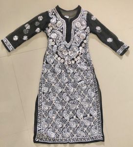 Heavy Gota Patti And Thread Work Georgette Kurti