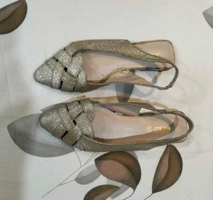 Sparkly Glitter Flats - Chic &amp; Comfortable
