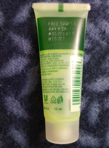 Simple Refreshing Facial Wash