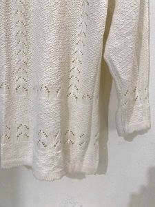 Chic White Knit Sweater