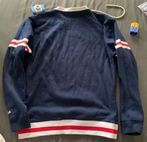 🌻FILA FLEECE SWEATSHIRT🌻