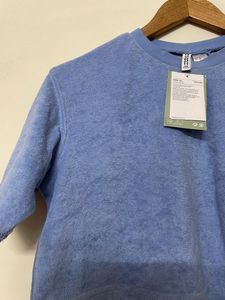 H&amp;M Oversized Crop Tee