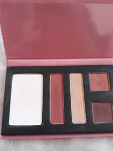 Myglamm popxo Hot Damn Face And Eye Kit