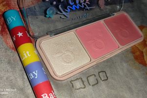 2in1 Face Pallet And 4in1 Lipstick Combo