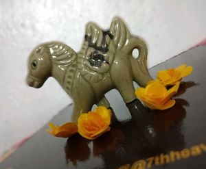 🎠🐎Chinese Clay Showpiece....🐝🐝