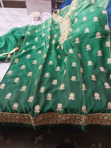 Elegant Green Embroidered Kurta