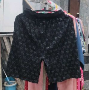 Designer T-Shirt &amp; Shorts Set
