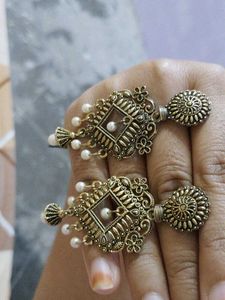 Antique Gold Jhumka Earrings