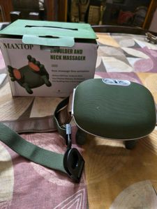 Wireless Shiatsu Neck Massager with Heat