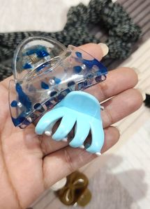 14 Pcs Of Hair Accessories