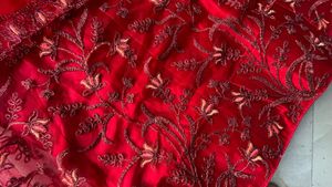 heavy pridal rose padded gown not used
