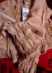 Puff Sleeve Top !