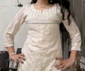 y2k Off-White Chikankari Kurta