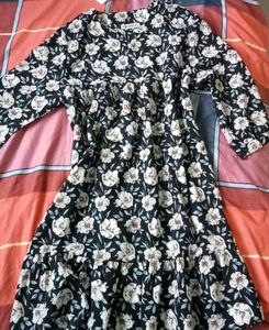 Floral Print Tiered Midi Dress