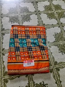 Beautiful Printed Saree With Unstitched Blouse