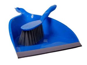 Dust Pan With Brush
