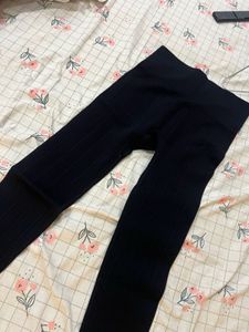 Black Textured Leggings