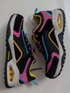 Skechers UNO TRAIL Sports Shoes