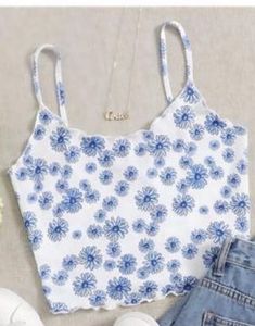 Cute Floral &amp; Heart Print Crop Tops