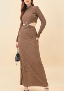 Chic Cut-Out Maxi Dress