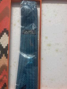 Brand New  Authentic Hermes Paris 100% Silk Tie –