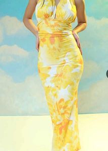 Floral Maxi Dress - Perfect for Summer!