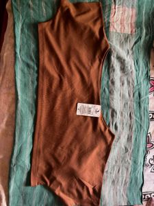 New tag Brown Crop Top
