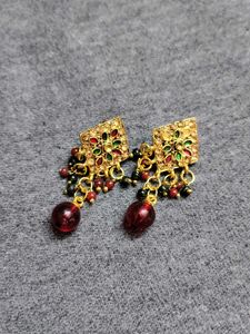 Elegant Golden Oxidized Jewelry Set