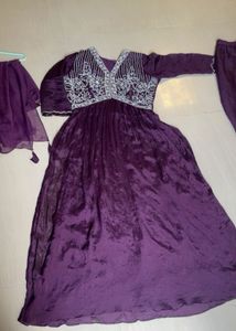 Purple Embroidered Nyra cut suit