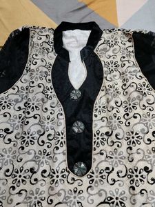 Black Kurti