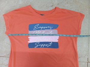 WOMEN'S T-SHIRT